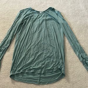 green workout top